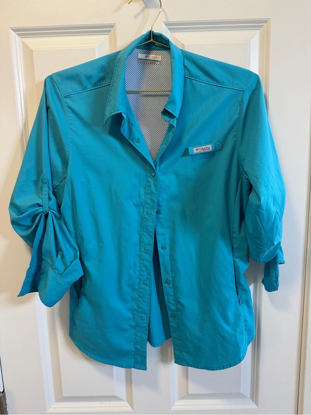 Columbia sportswear, turquoise utility shirt